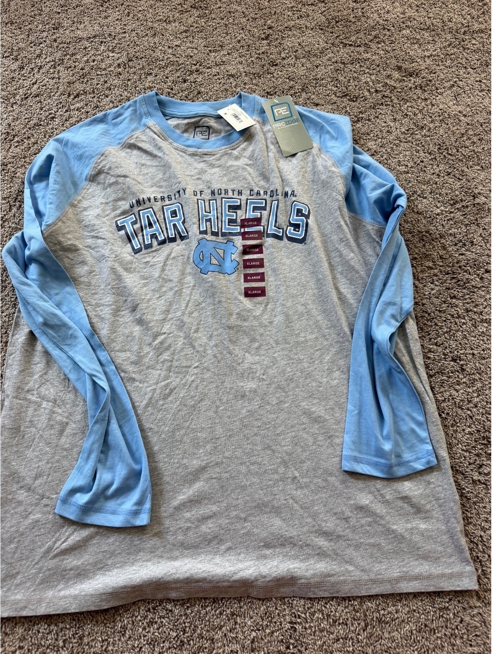 Pro Edge University of North Carolina Tar Heels Long Sleeve Shirt XL